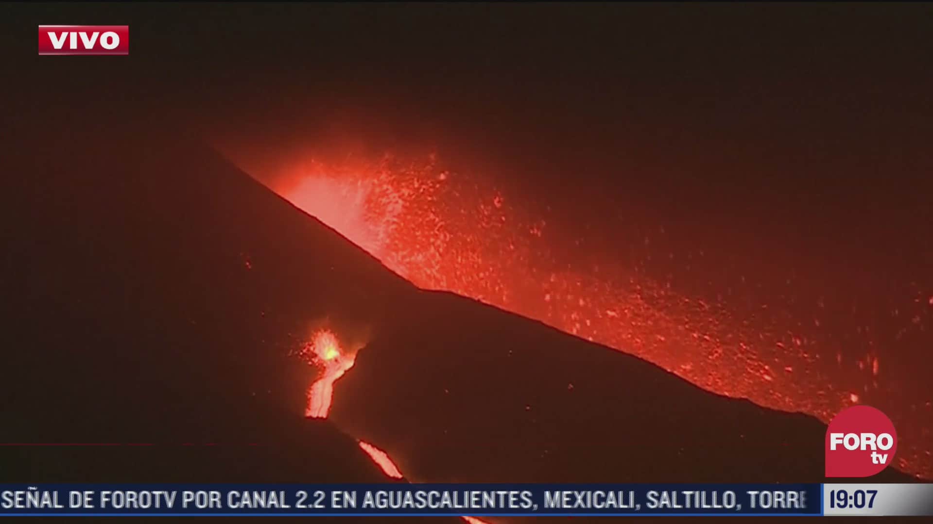 se intensifica fase eruptiva del volcan cumbre vieja en espana