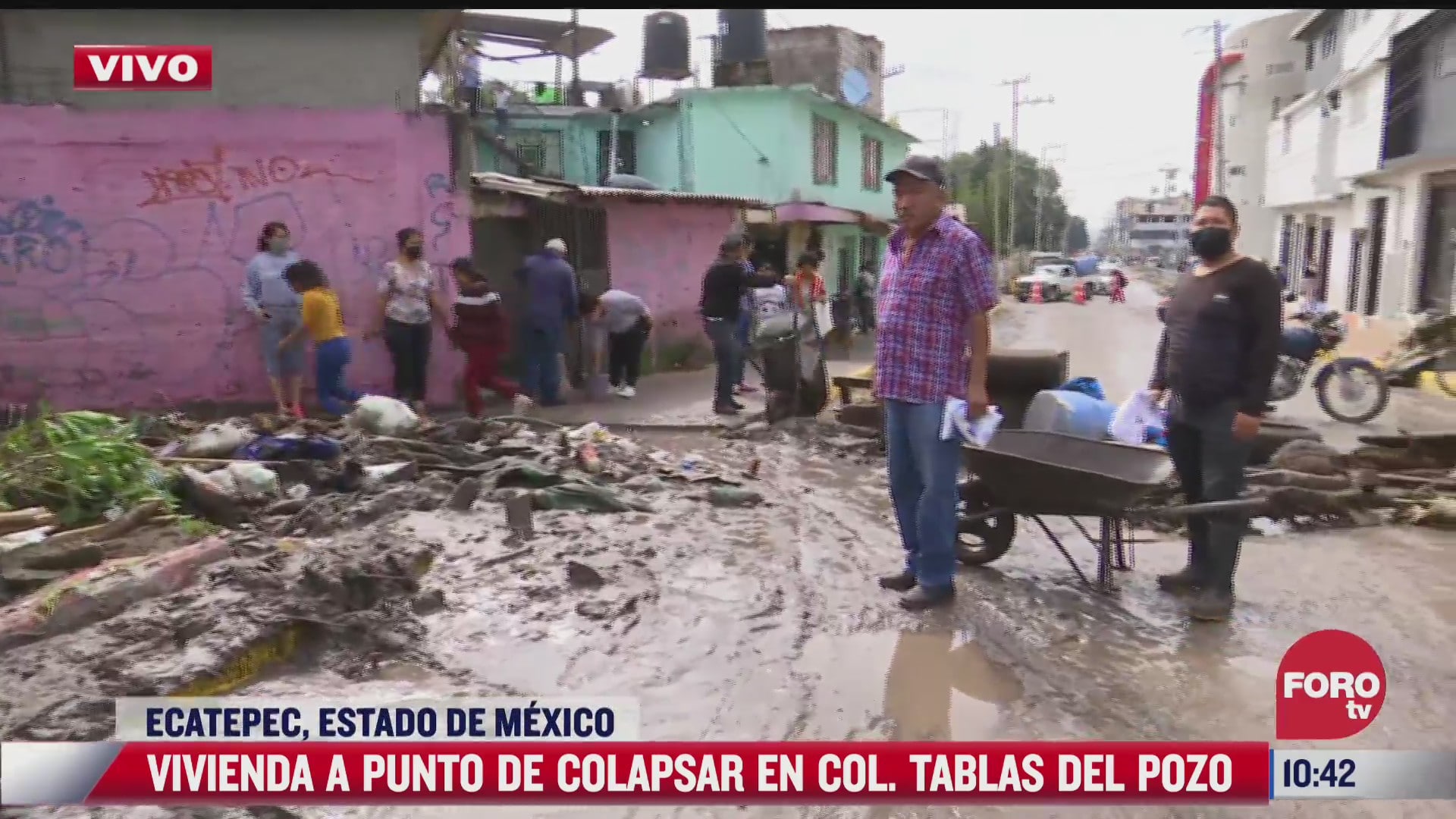 vecinos bloquean avenida en colonia tablas del pozo ecatepec piden ayuda tras inundaciones