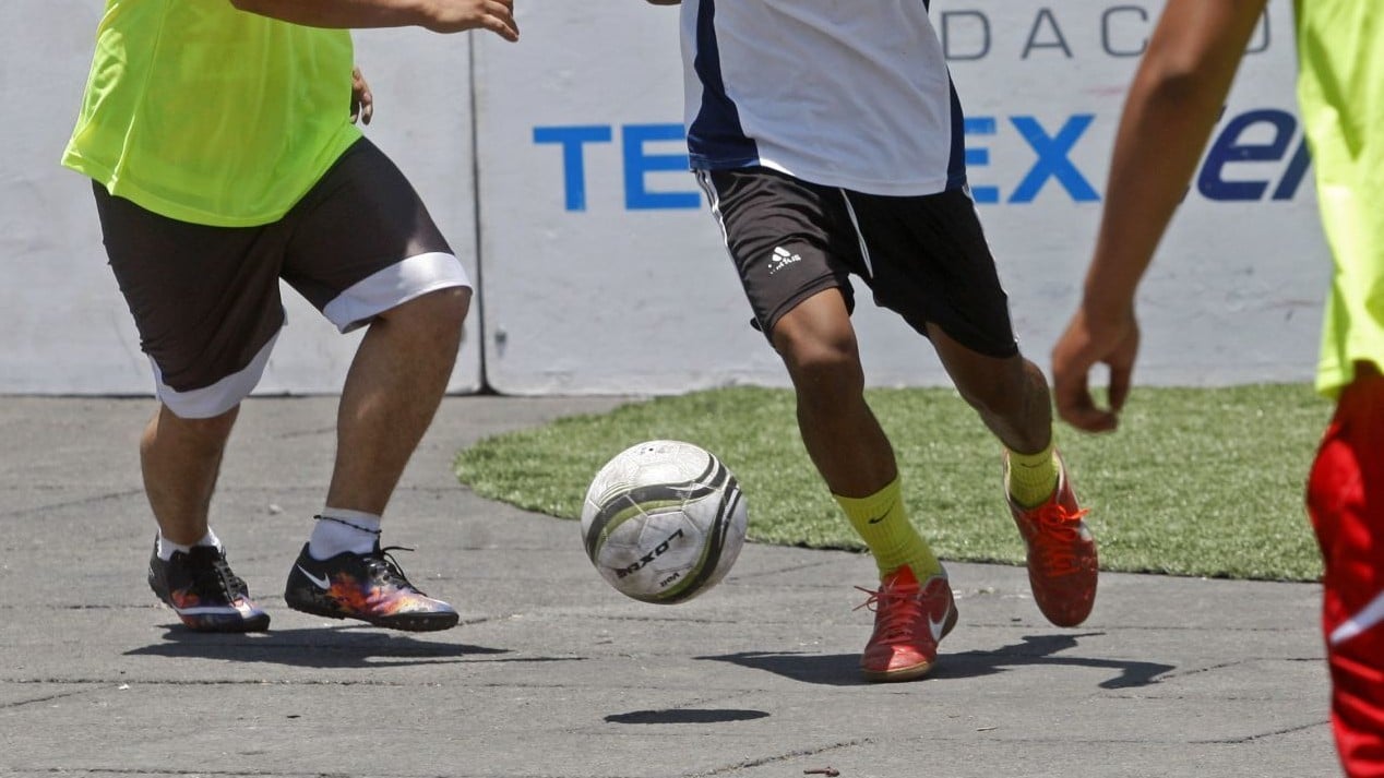 Video: Se desata balacera en medio de partido de futbol en Azcapotzalco