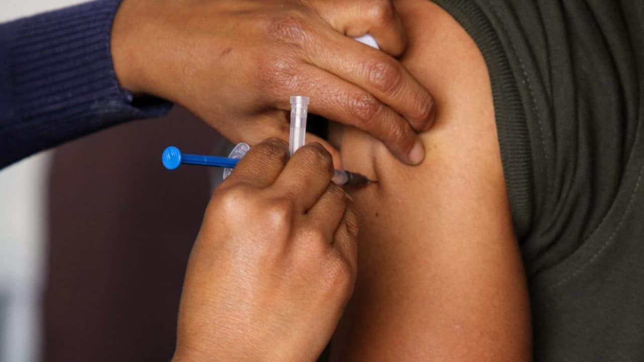 El 3 de noviembre comenzará campaña de vacunación contra influenza