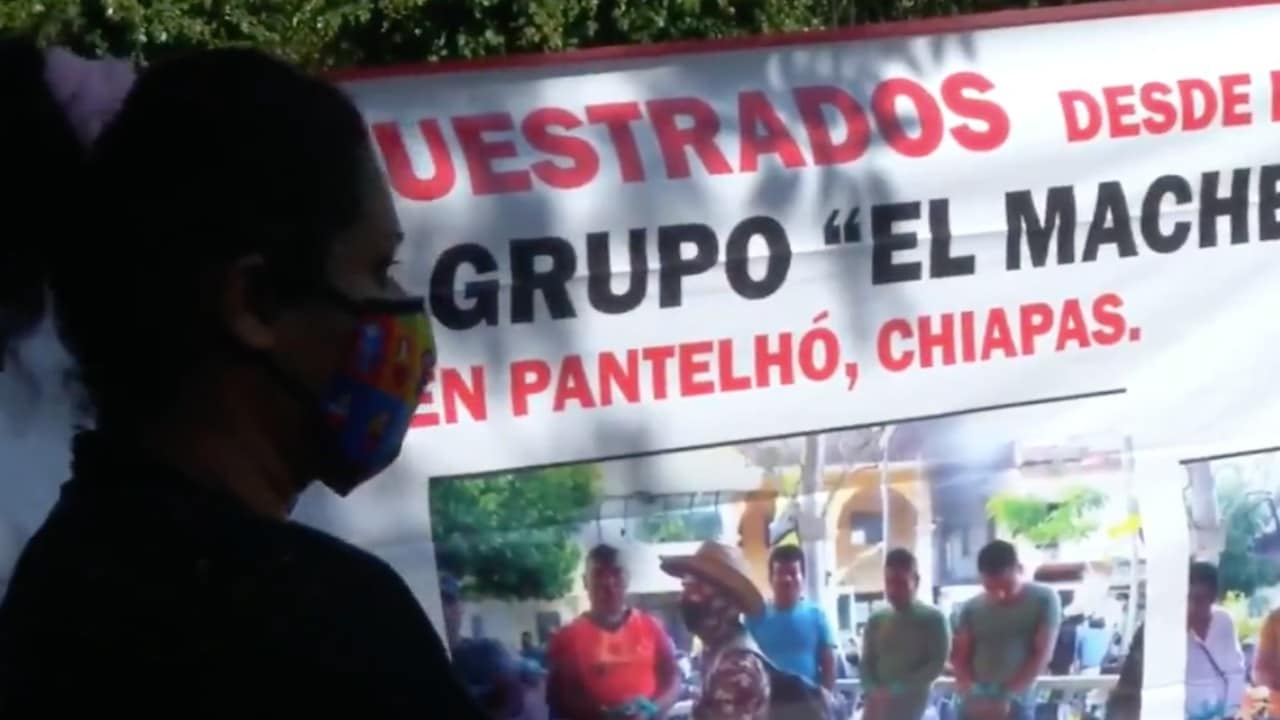 Familiares de retenidos por El Machete, en Pantelhó, exigen en Segob dar con su paradero