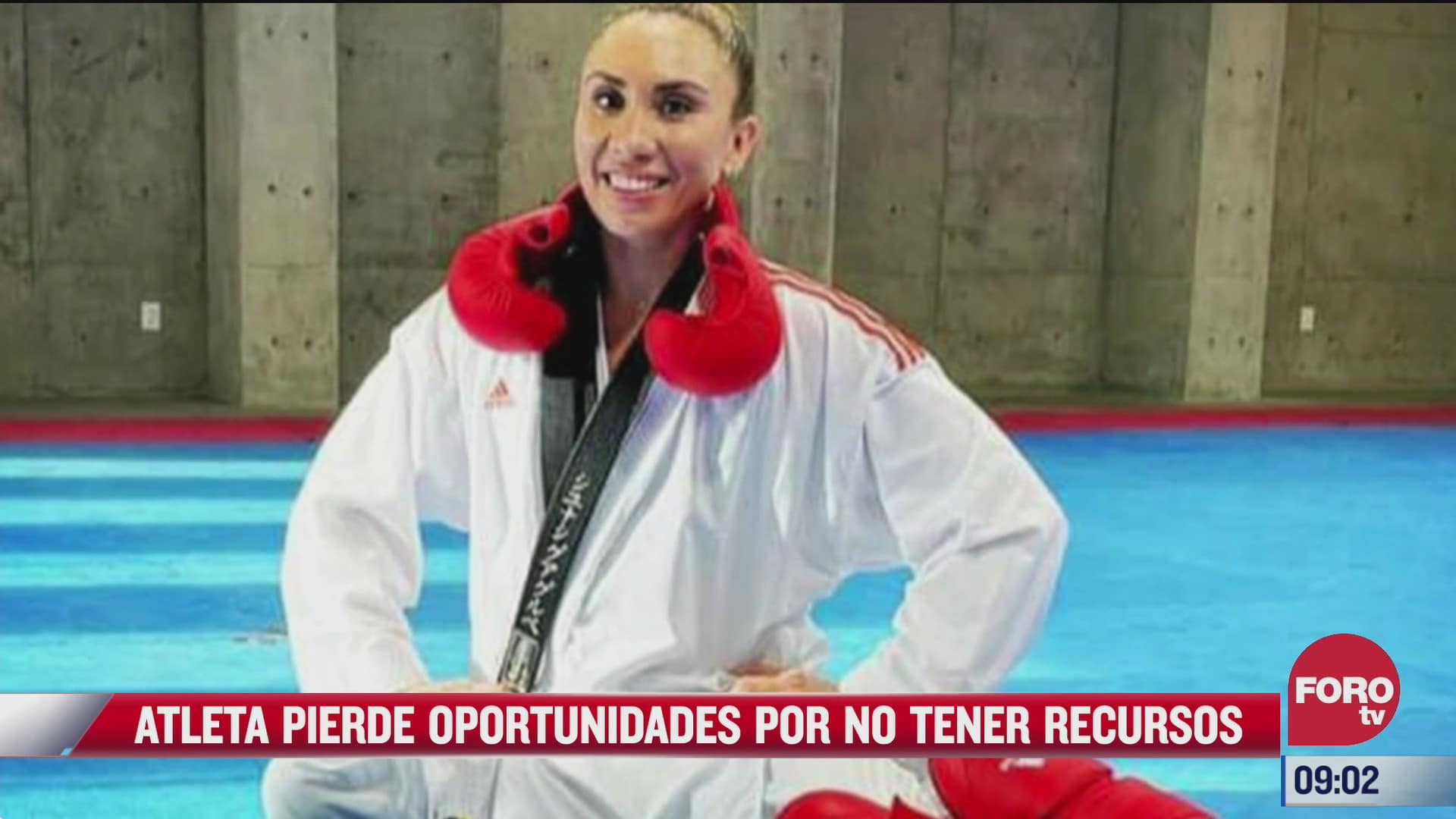 karateca mexicana vende su auto para poder asistir a campeonatos