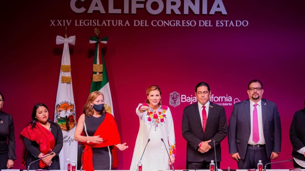 Marina del Pilar Ávila toma protesta como gobernadora de Baja California