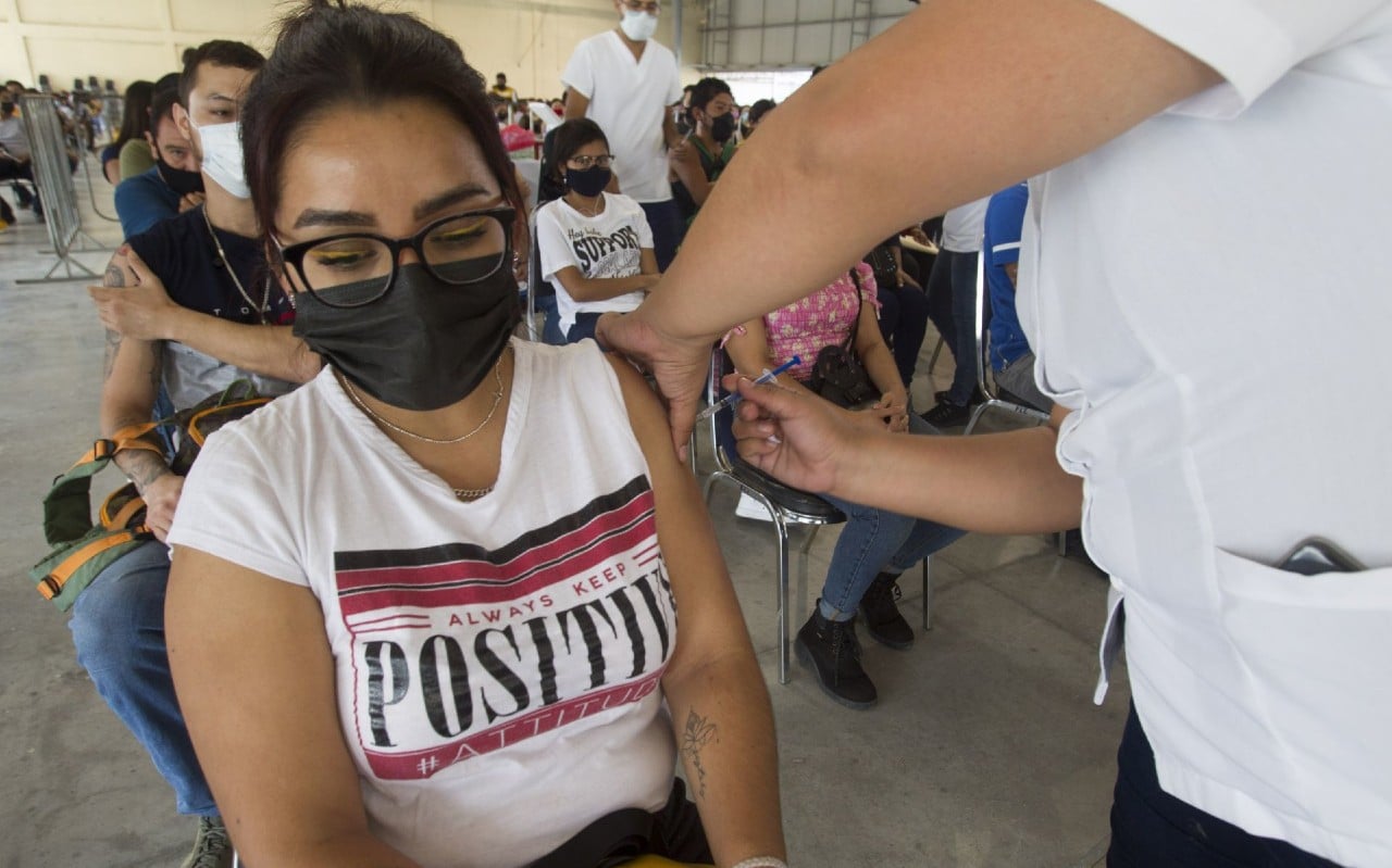 México reporta 614 nuevas muertes y 7 mil 369 nuevos casos por covid-19.