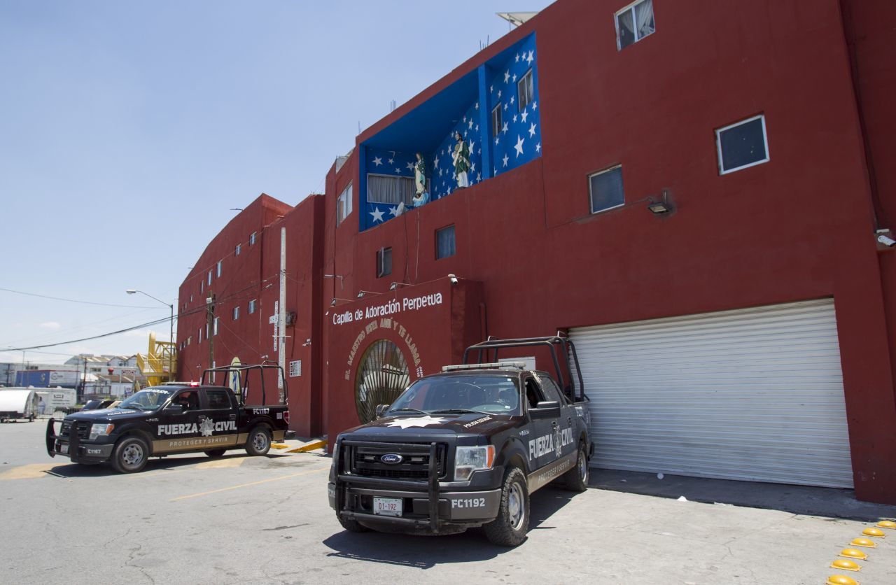 Detienen a 9 polleros y liberan a 36 migrantes en dos hechos distintos en Nuevo León