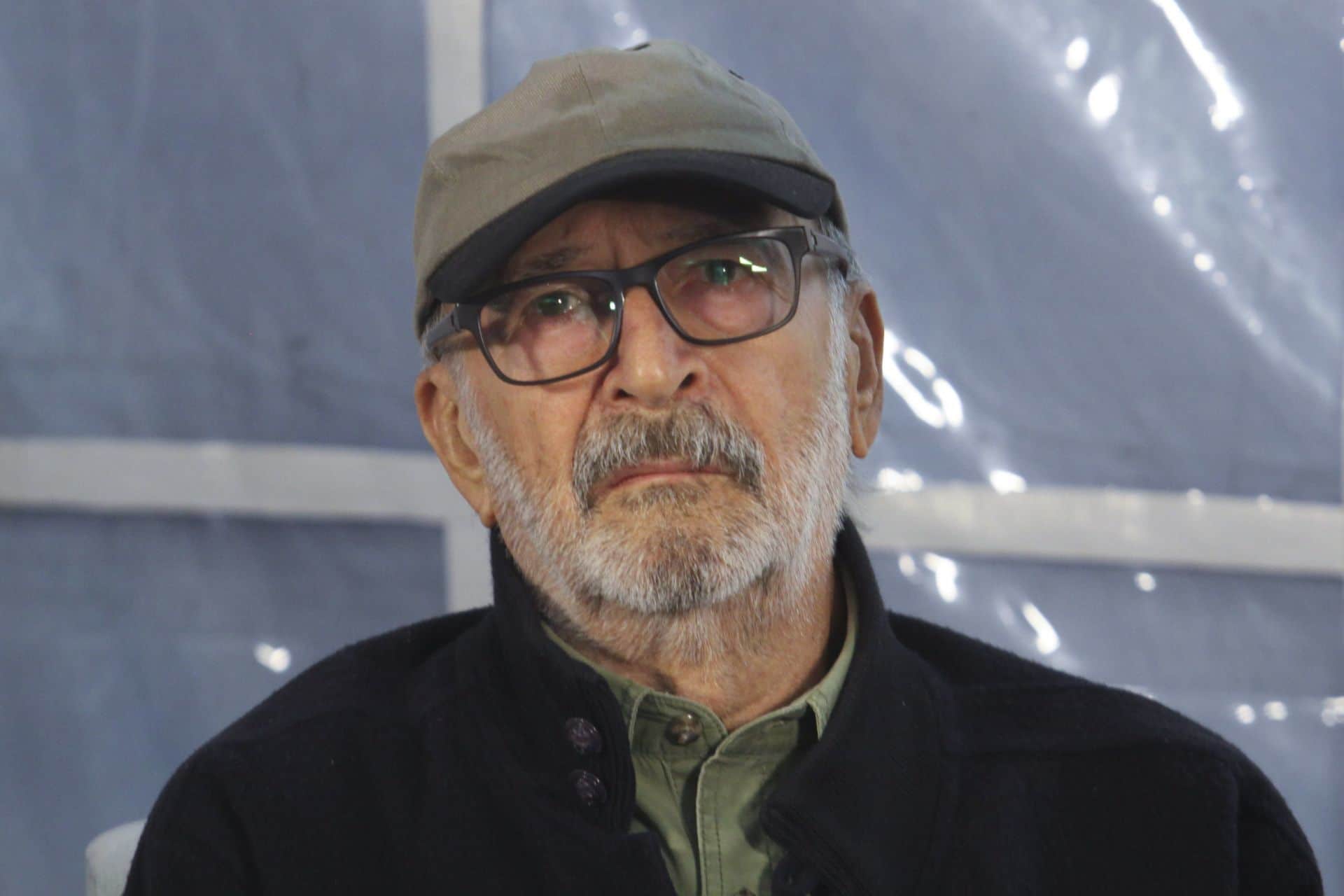 Muere el cineasta Felipe Cazals, director de 'Las Poquianchis' y 'Canoa'.