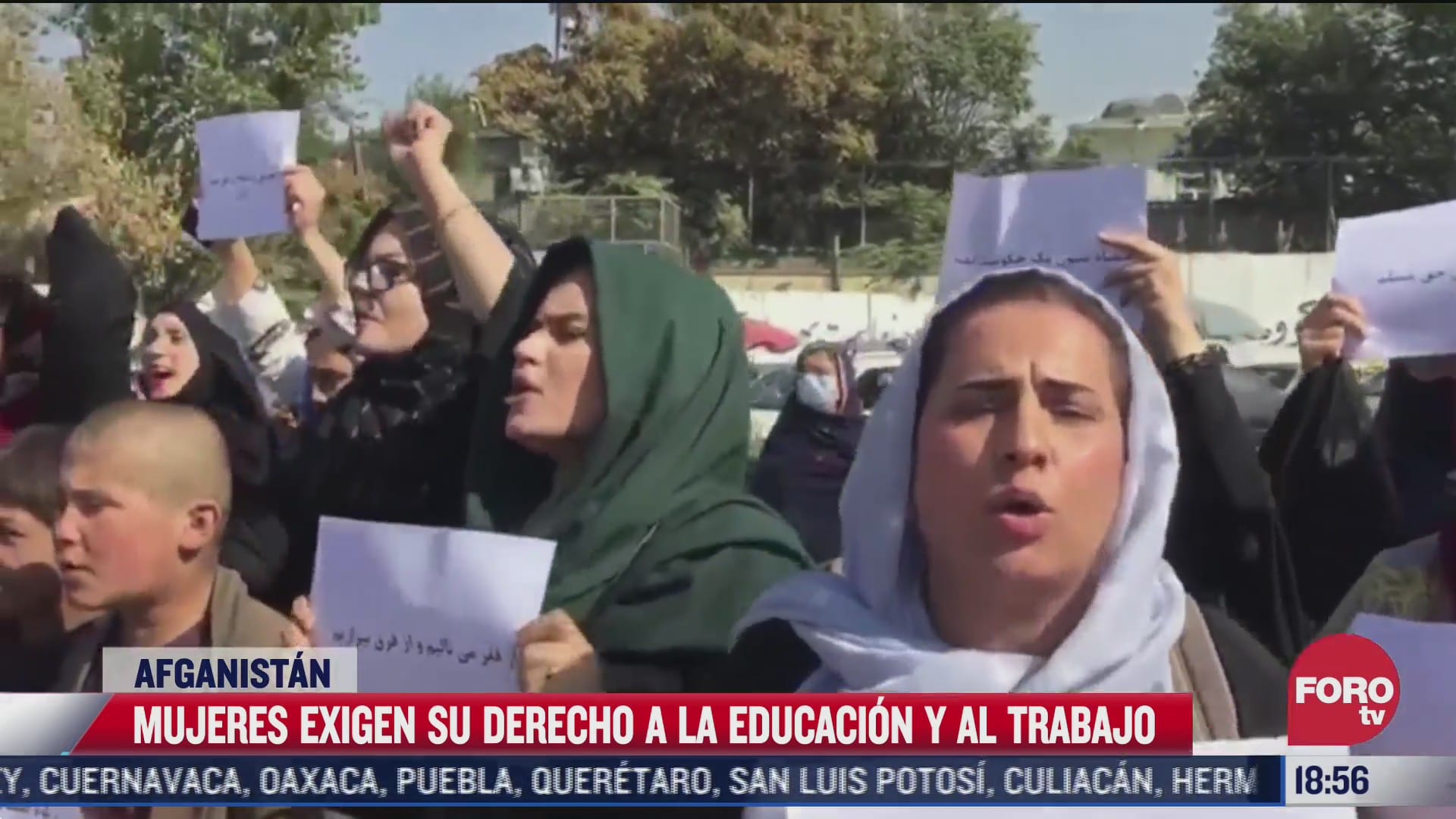 mujeres de afganistan protestan contra el silencio de la comunidad internacional
