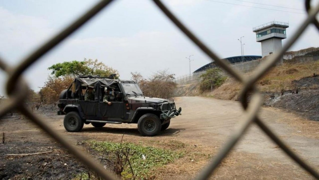 Hallan 7 presos muertos en la cárcel más violenta de Ecuador