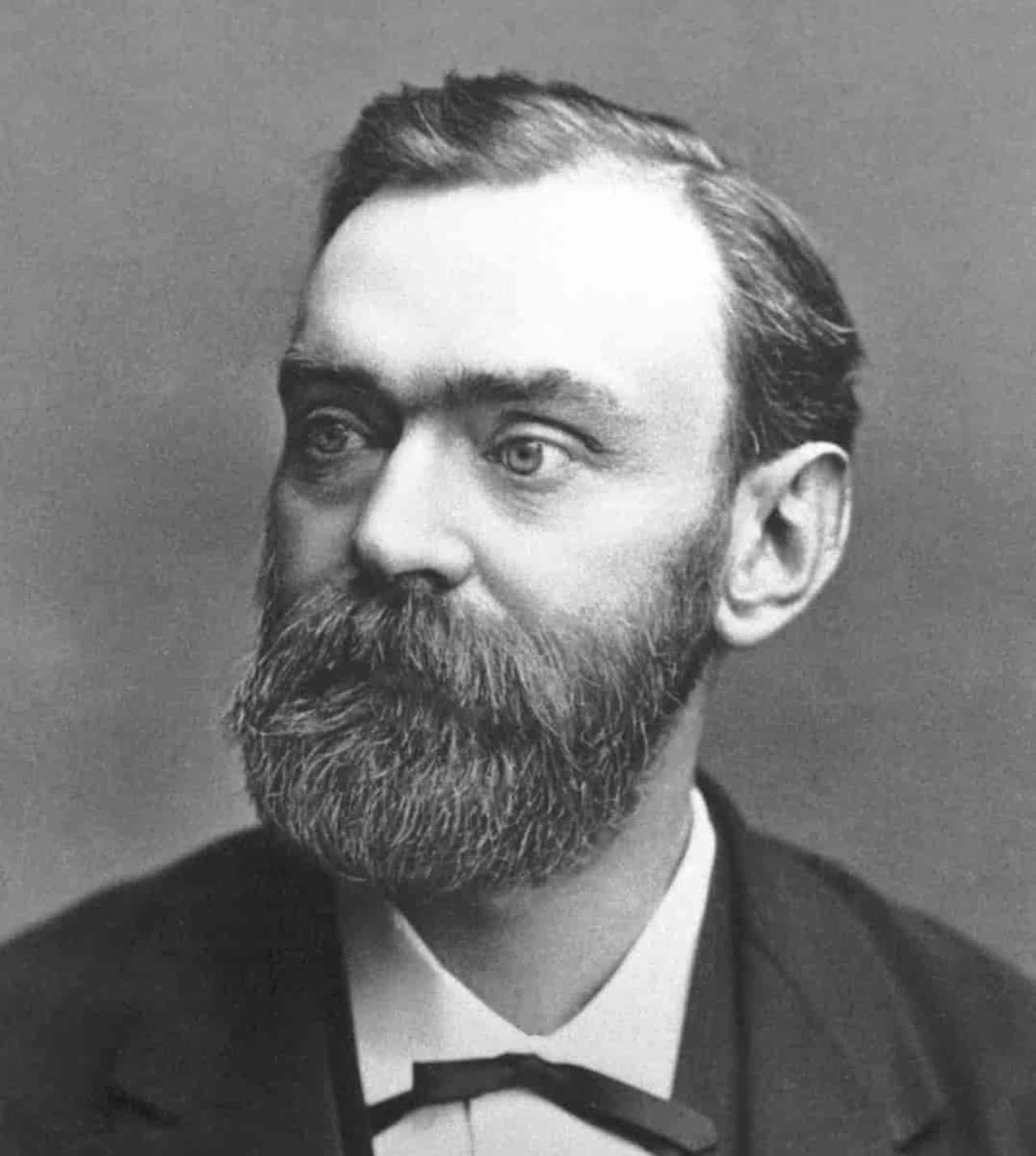Alfred Nobel: Creador del Premio nobel y sus aportaciones
