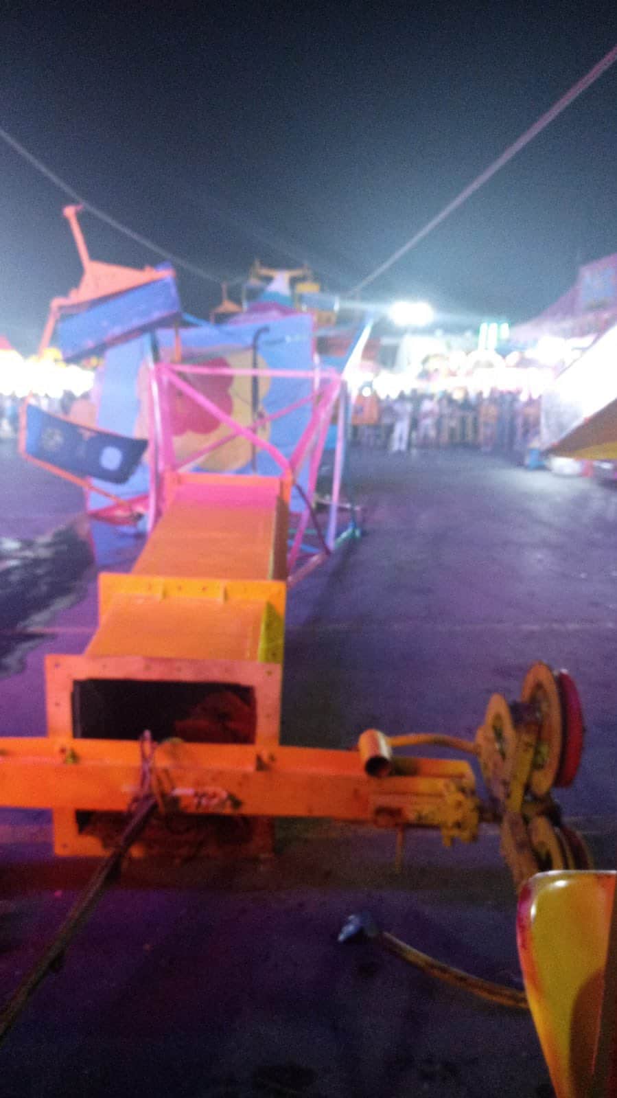 Se desploma juego mecánico en la Expo Feria de Guadalupe