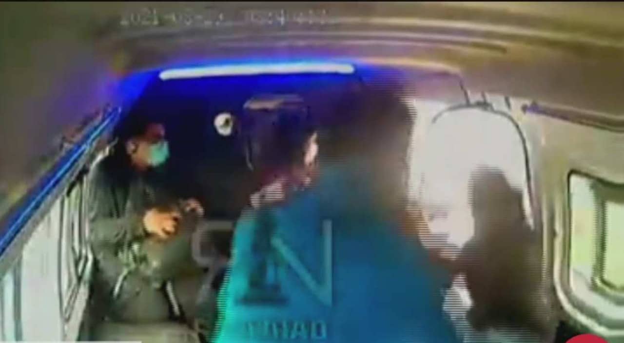 Video: Captan nuevo intento de asalto a combi en Naucalpan.