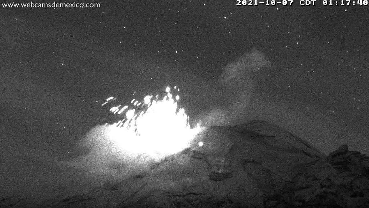 Volcán Popocatépetl registra explosión moderada durante la madrugada