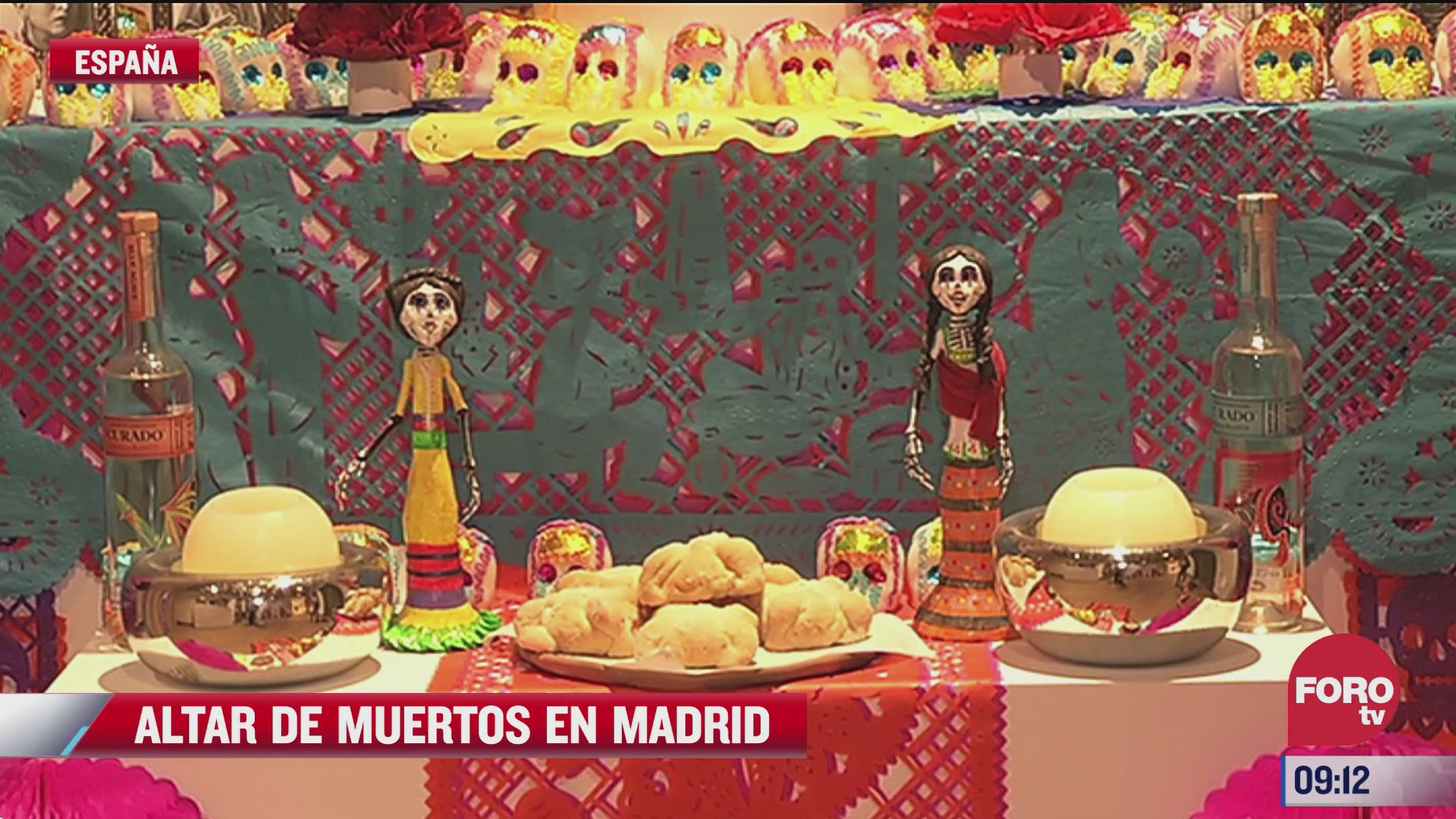 altar de muertos la tradicion mexicana que levanta gran expectacion en en madrid espana