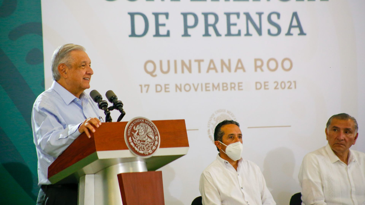 Andrés Manuel López Obrador, presidente de México, encabezó la mañanera en Cancún
