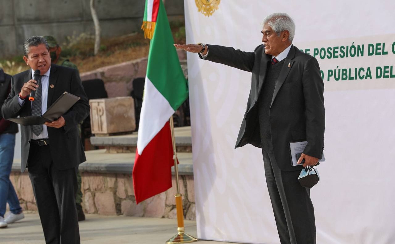 David Monreal, gobernador de Zacatecas, releva a secretario de Seguridad