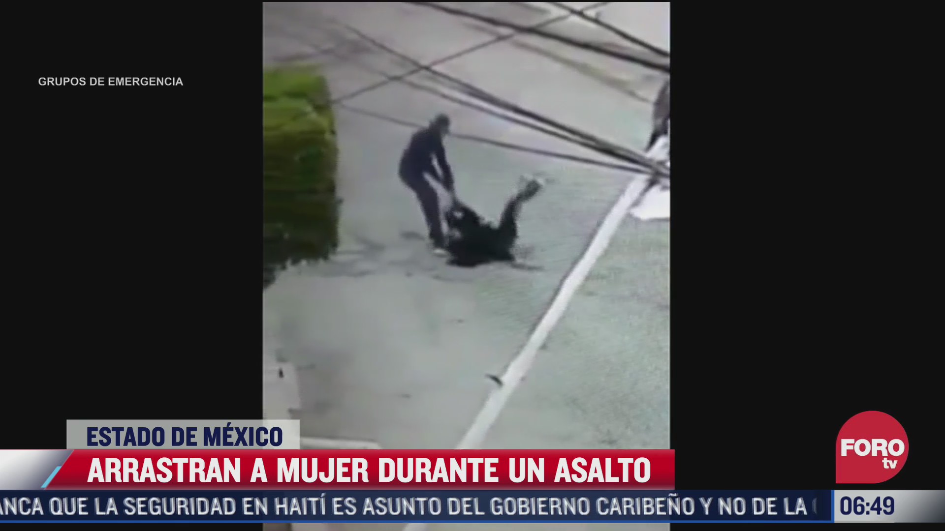 delincuente arrastra a mujer para robarle el bolso en el estado de mexico