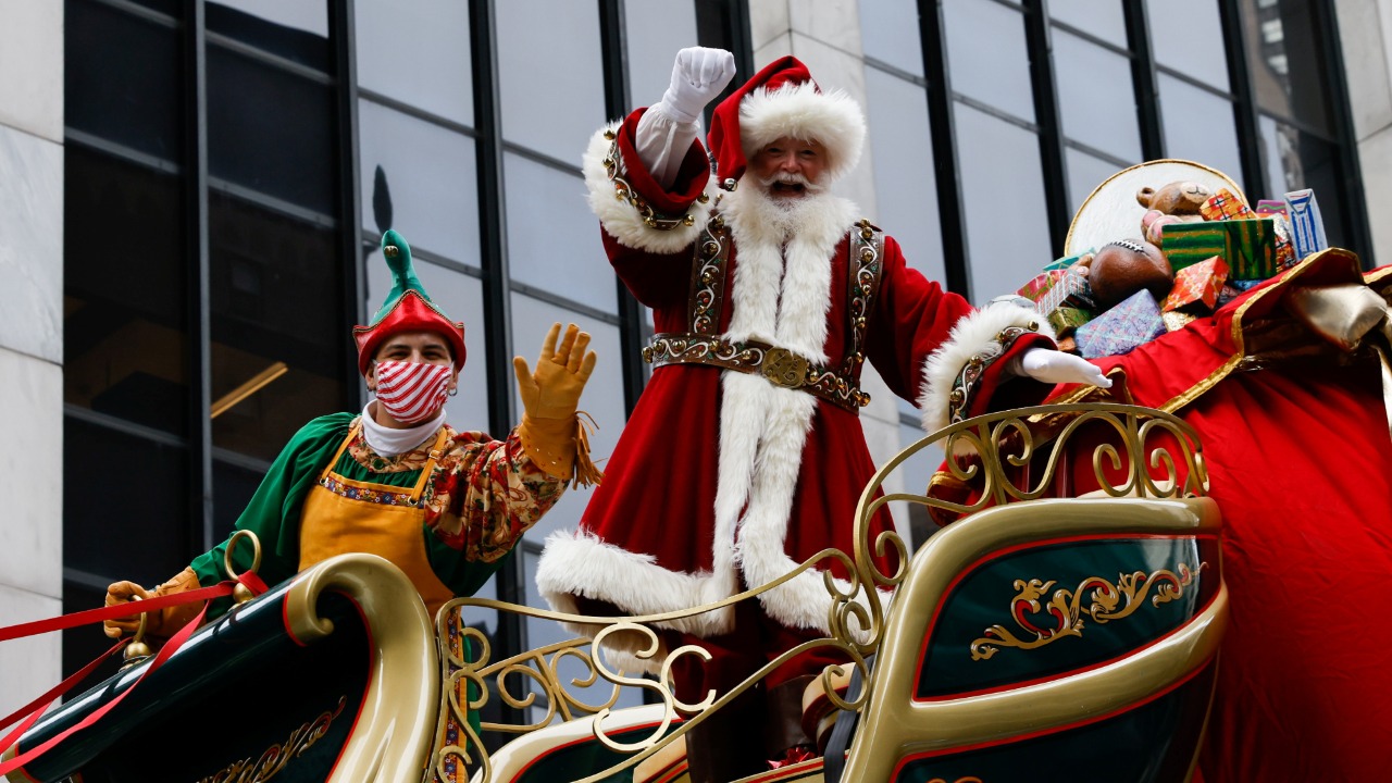Santa Claus en el desfile de Acción de Gracias 2021 en New York