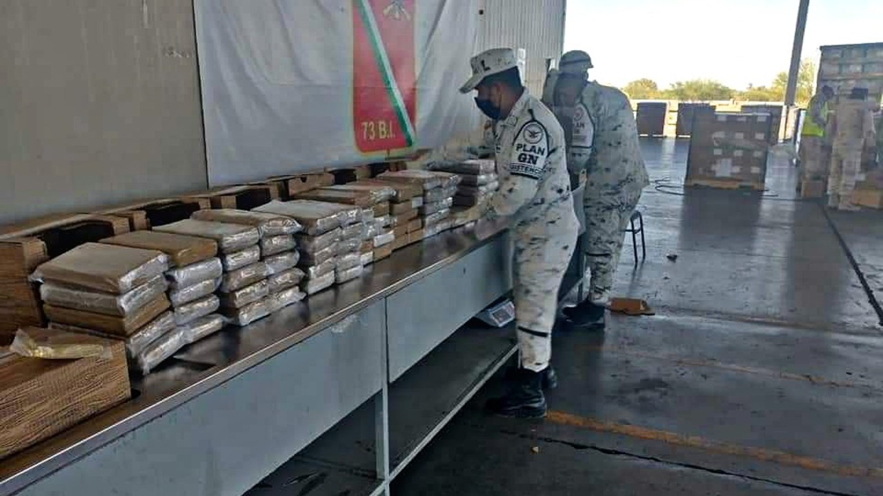 Detectan y aseguran 154 paquetes de cocaína en retén militar de Querobabi, Sonora