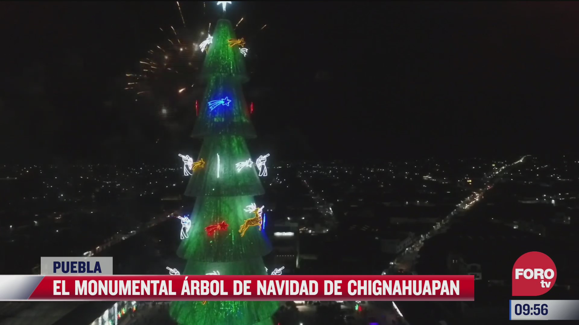 encienden enorme arbol de navidad en chignahuapan