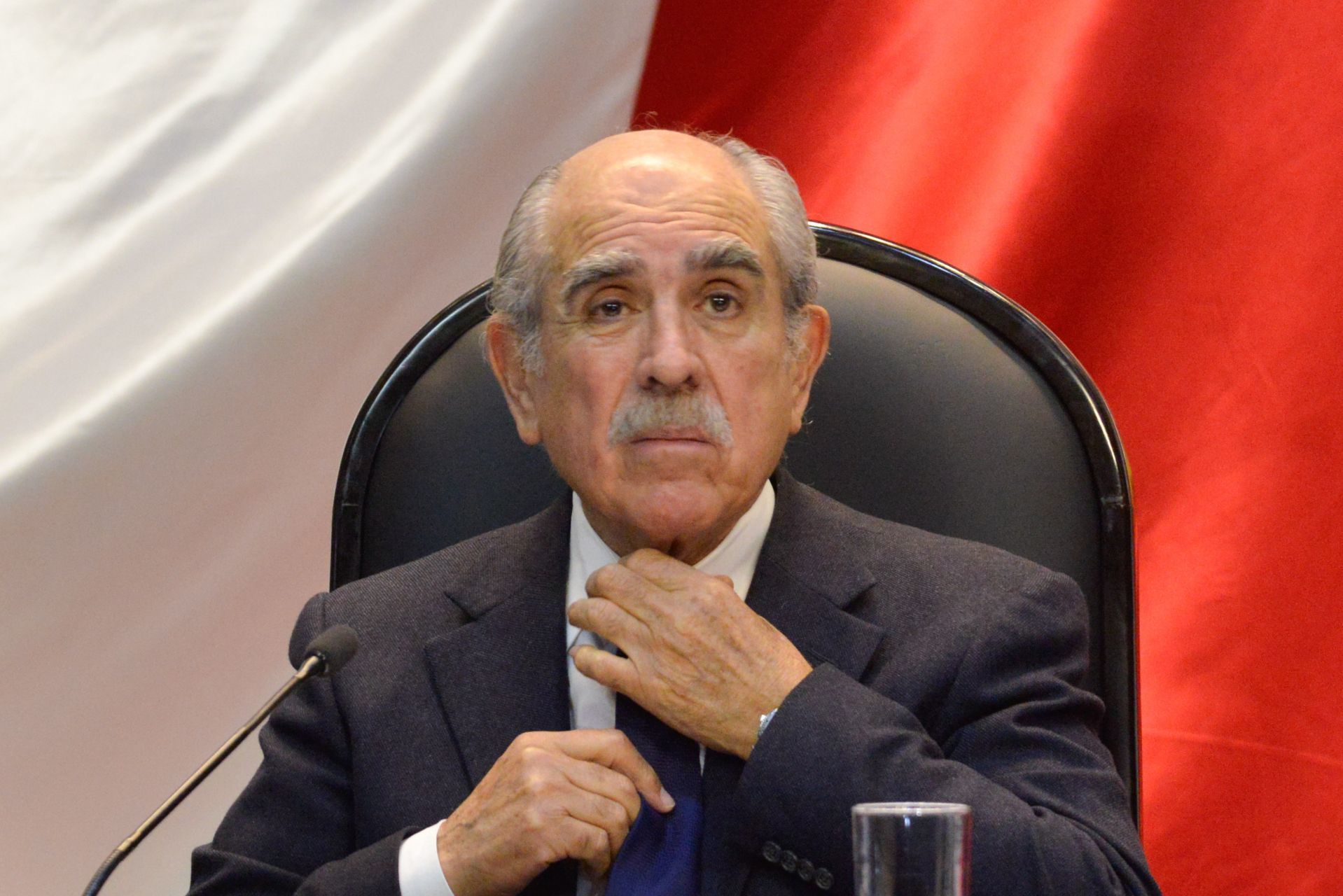 Pablo Gómez, acudió a la comisión de Hacienda y Crédito Público de la Cámara de Diputados en donde se someterá a discusión su ratificación como titular de la Unidad de Inteligencia Financiera.
