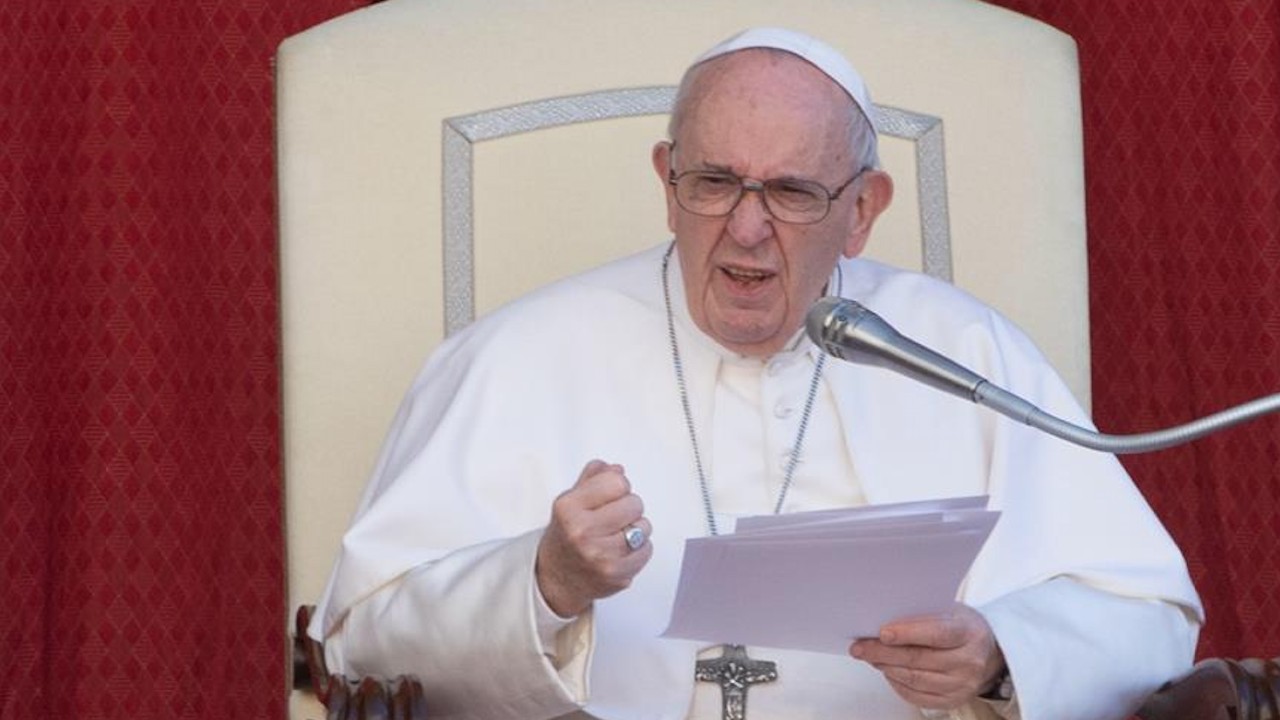 Papa Francisco condena el ‘vil acto de terrorismo’ contra el primer ministro de Irak
