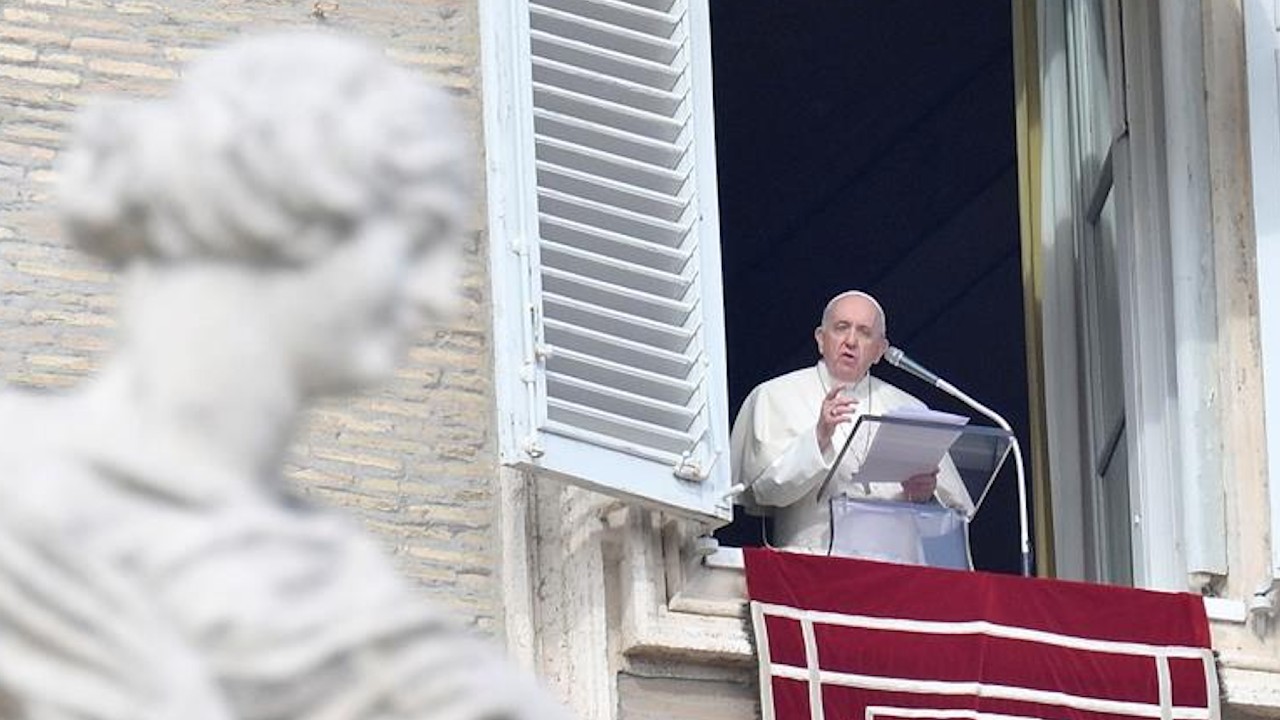 El papa Francisco pide el fin de la guerra en el mundo