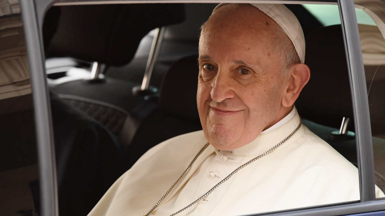 Papa Francisco agradece a periodistas por descubrir abusos sexuales en la Iglesia