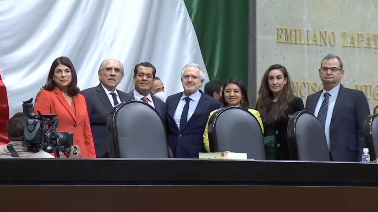 Diputados ratifican a María Del Carmen Bonilla Rodríguez y Fernando Renoir Baca Rivera como funcionarios de Hacienda (Cámara de Diputados)