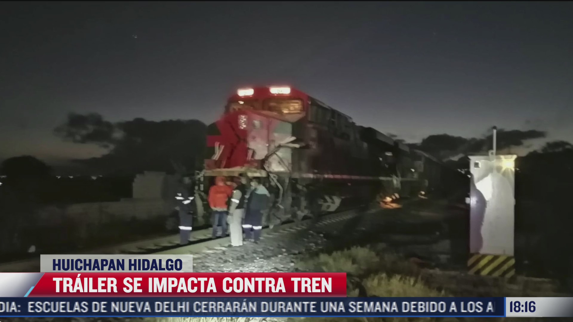 trailer se impacta contra tren en huichapan hidalgo