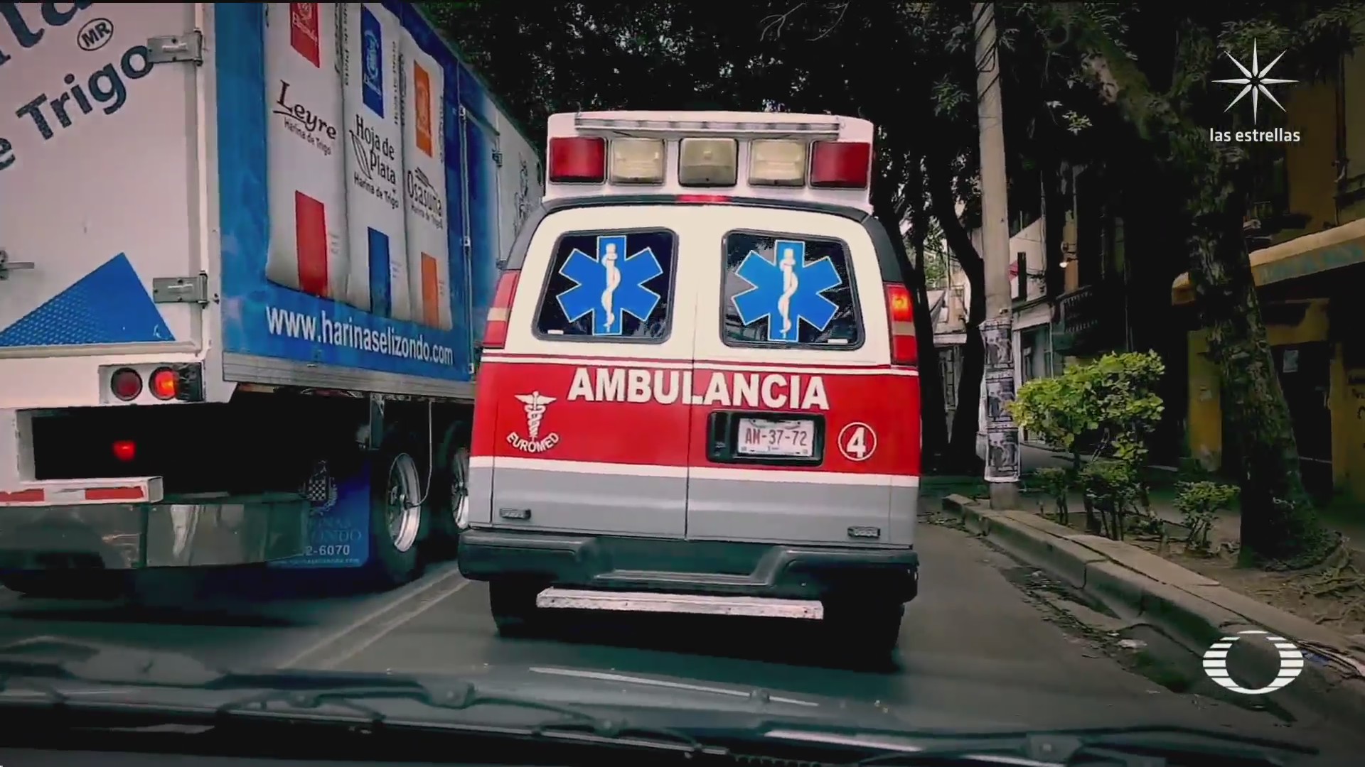 ambulancias patito cobran por traslados a hospitales en la cdmx