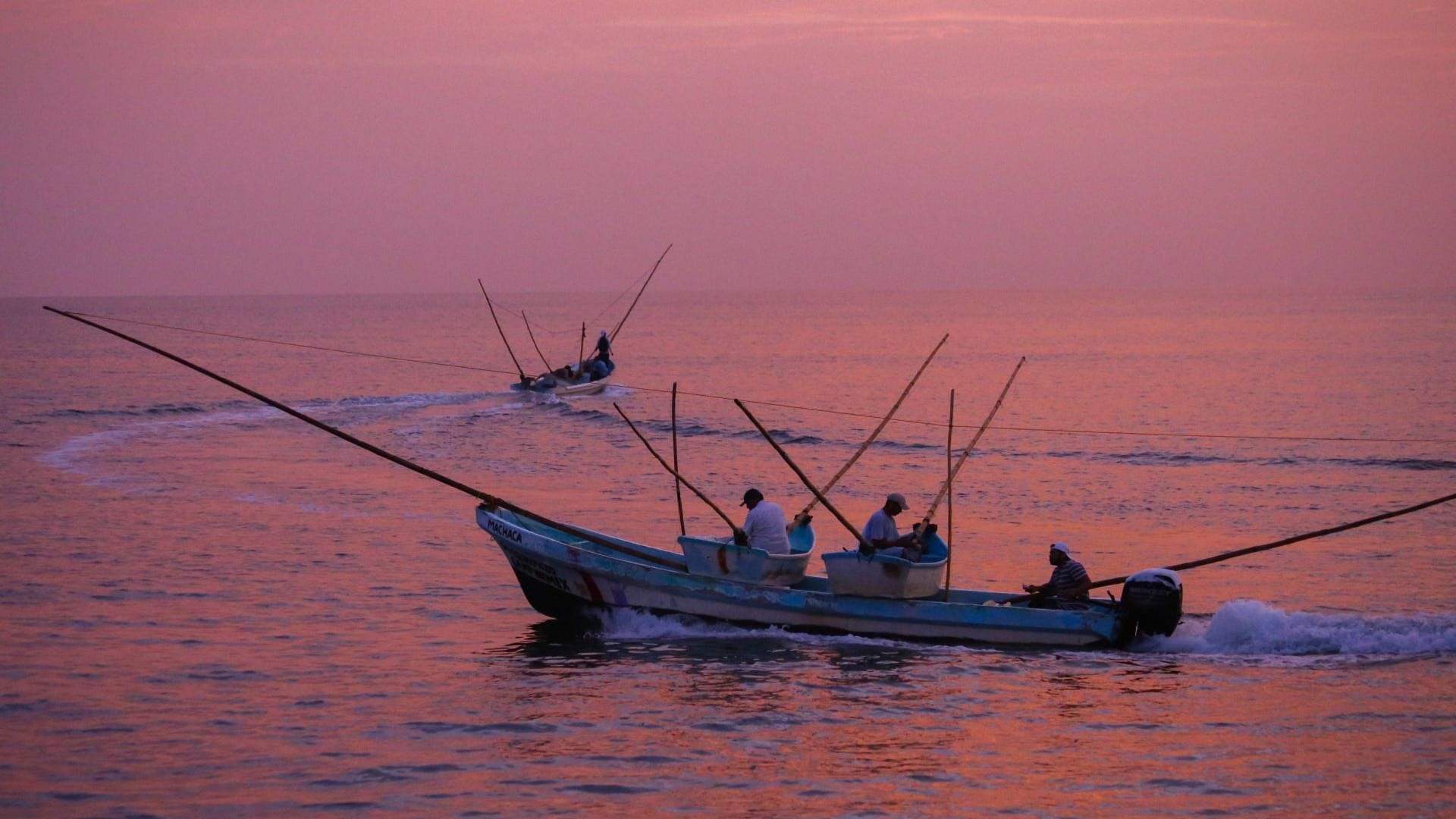Por bajamar, mar de Campeche se aleja 400 metros de la costa