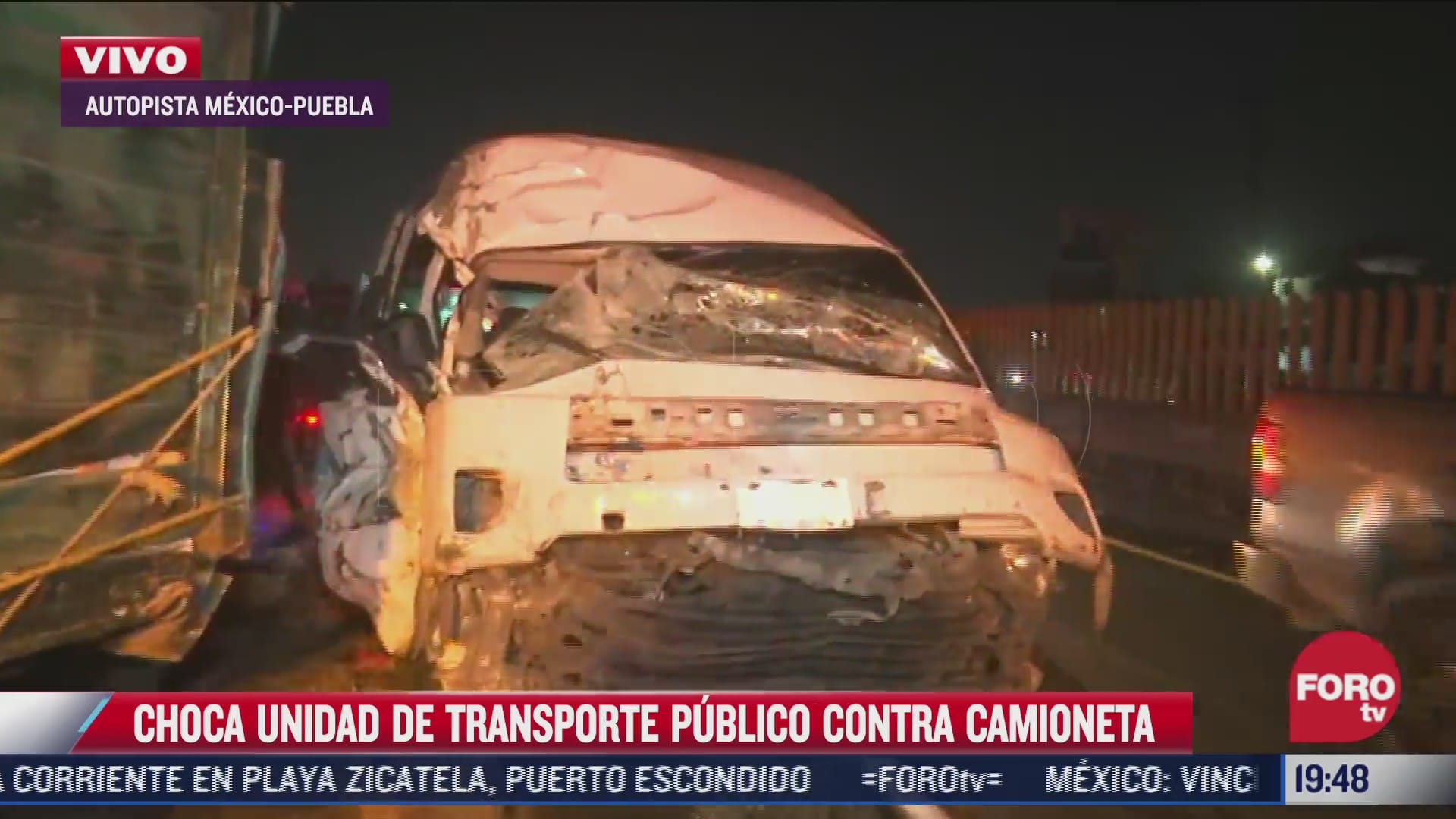 choque entre unidad de transporte publico y camioneta deja varios lesionados en la mexico puebla