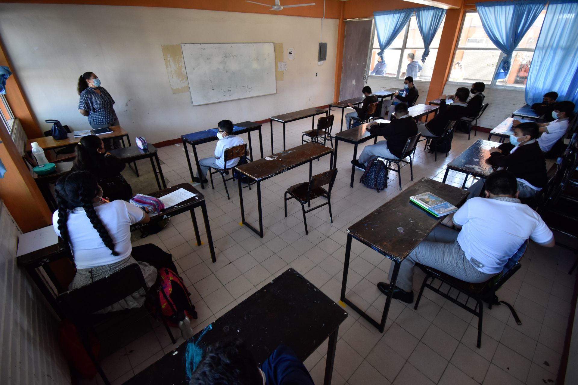 Unicef pide evitar cierre de escuelas por covid-19