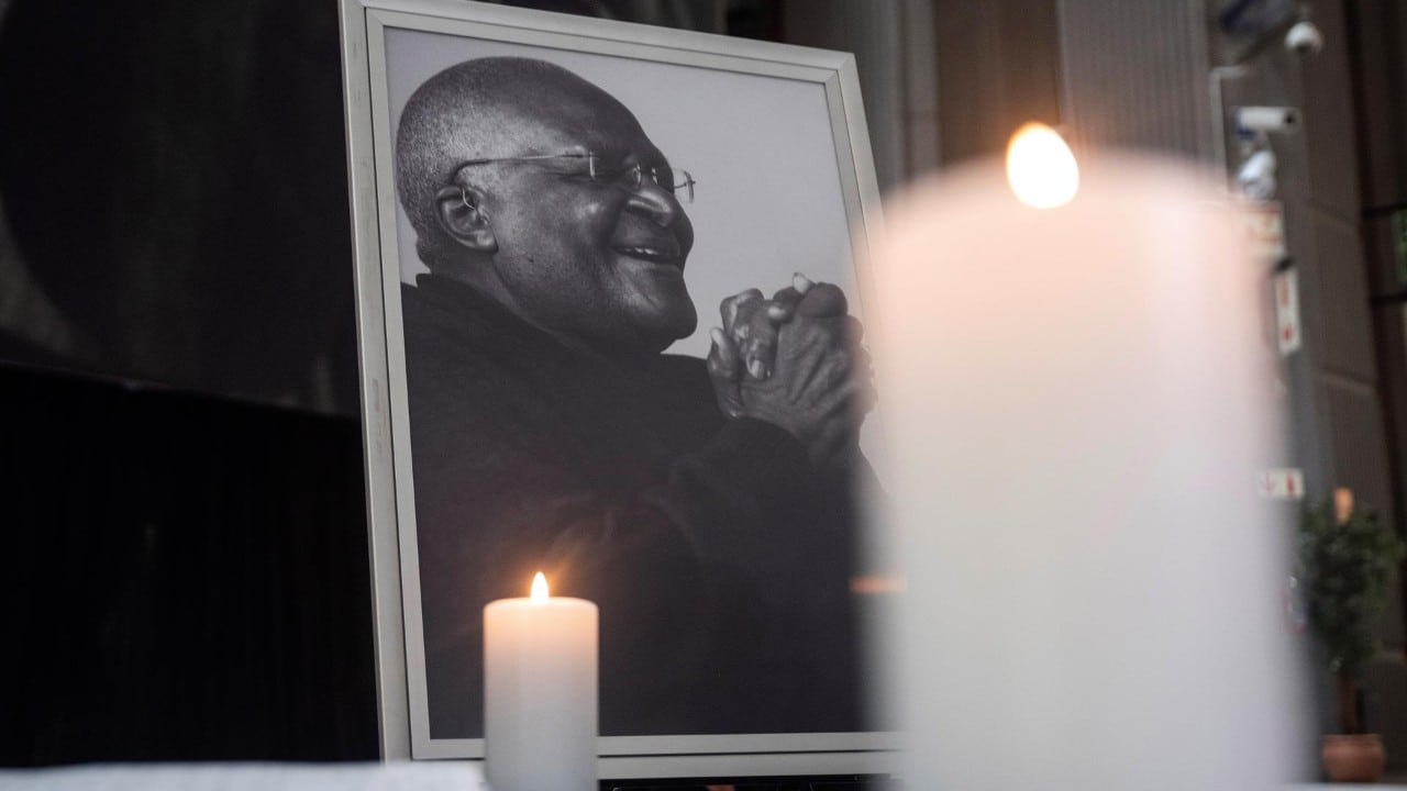 ¿Quién fue Desmond Tutu, ícono de los derechos humanos?
