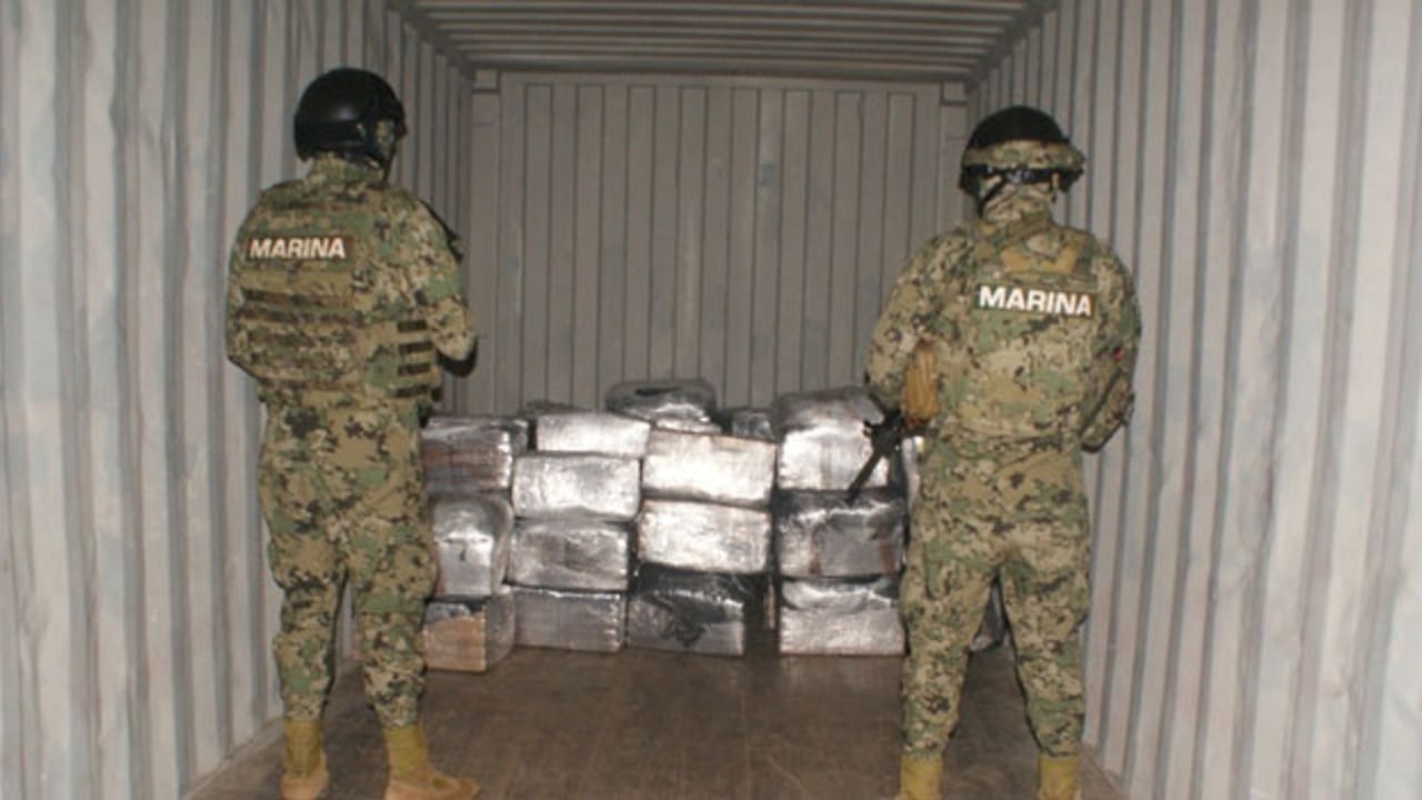 Decomisan mil 616 kilos de cocaína en Manzanillo, Colima.