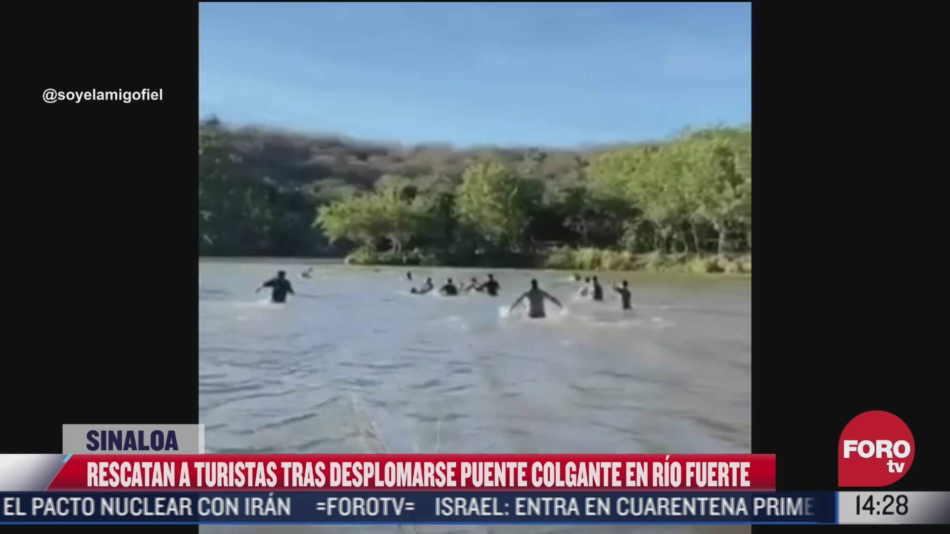 habitantes de sinaloa se lanzan a rio para rescatar a turistas