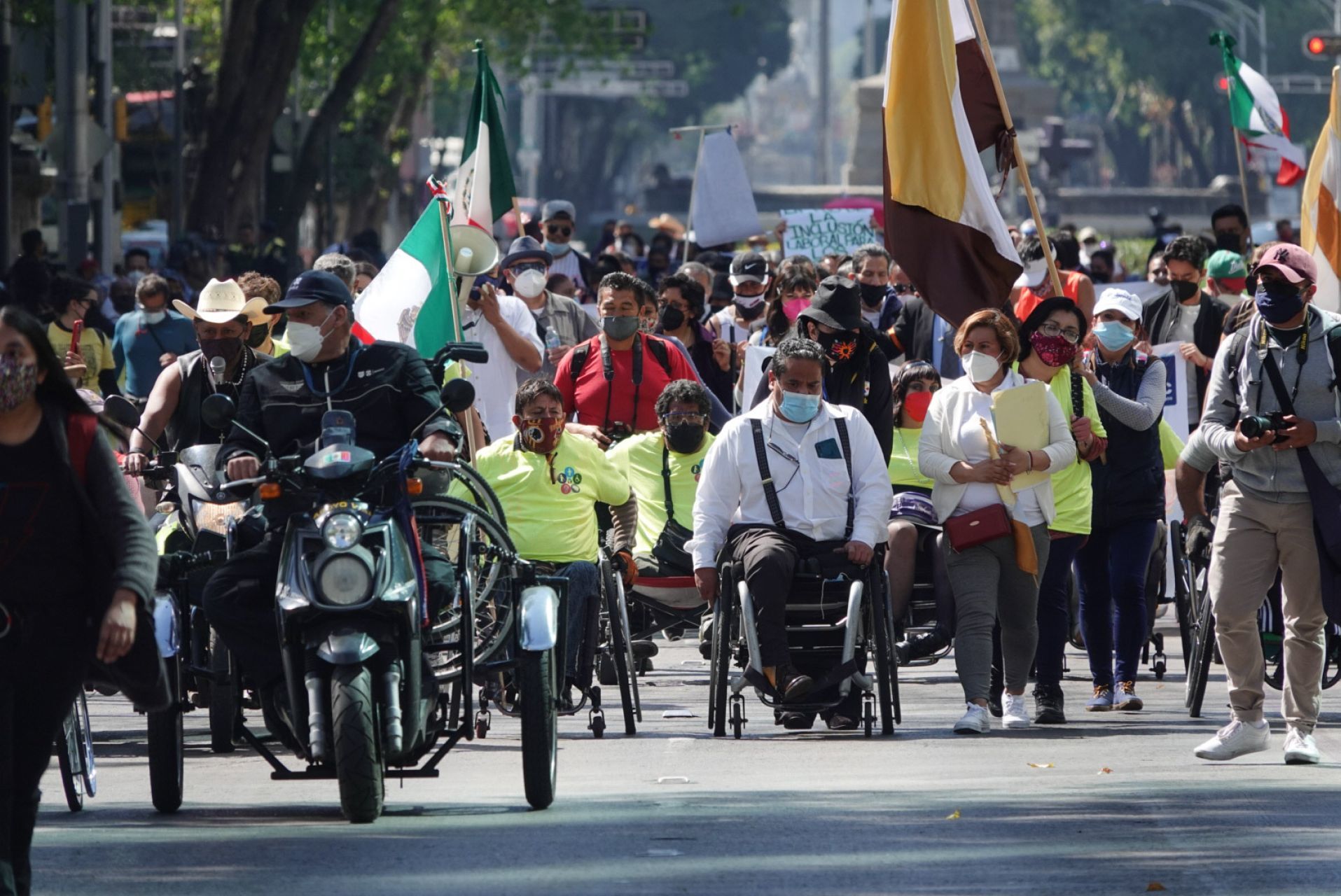 Personas con discapacidad marcharon del Ángel de la Independencia al Zócalo capitalino (Cuartoscuro)