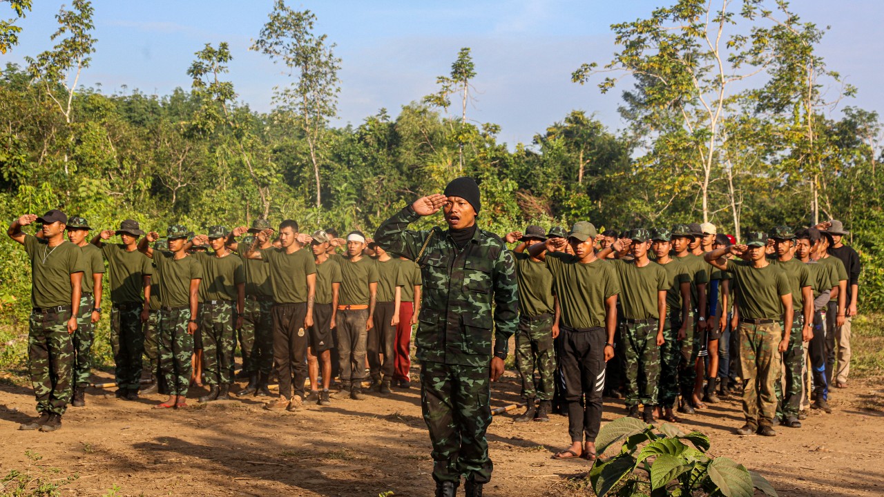 Soldados asesinan a más de 30 mujeres y niños asesinados en Myanmar