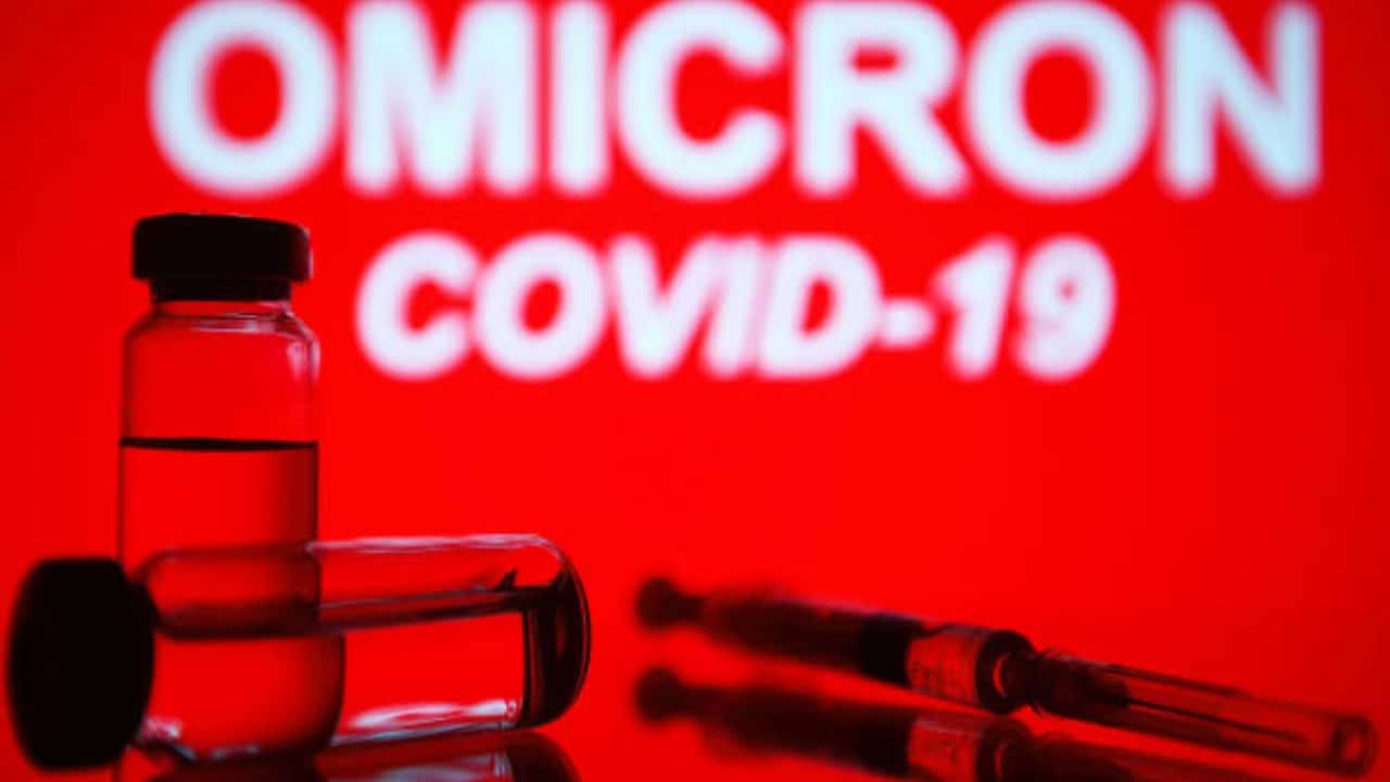 Ómicron parece burlar dos medicamentos contra la COVID-19