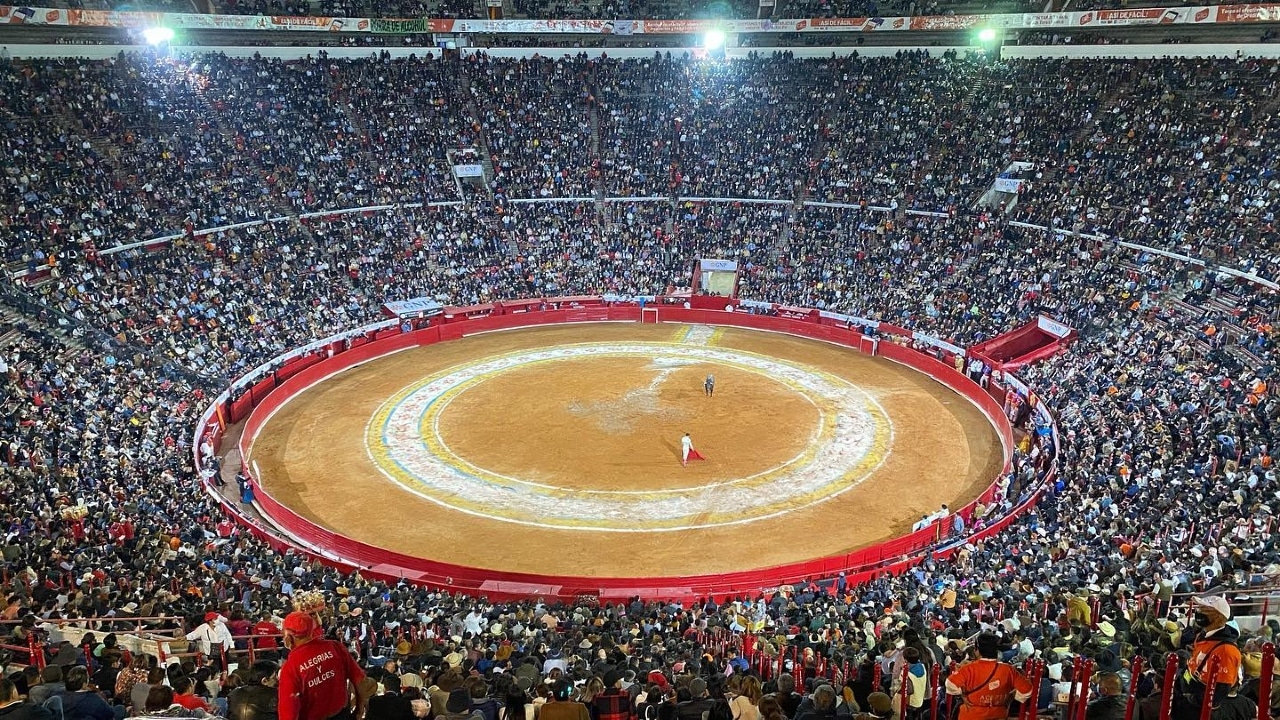 Plaza México rechaza cualquier medida que busque prohibir las corridas de toros