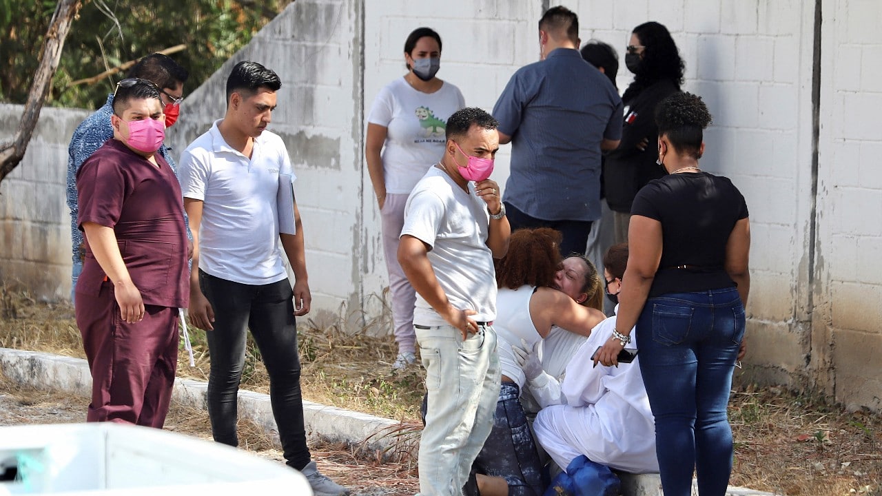 Desarticulan a banda acusada de traficar a tres de los dominicanos muertos en accidente de tráiler en Chiapas
