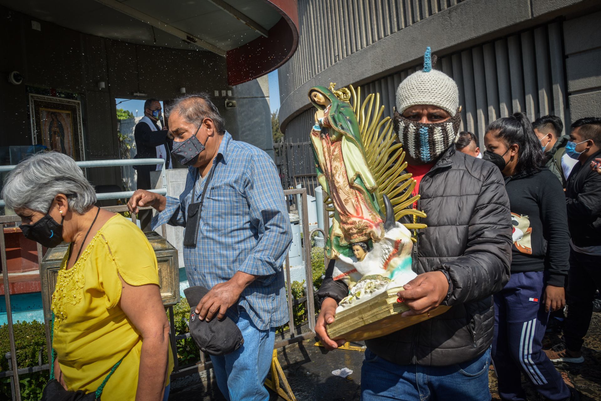 Arriban más de 3 millones de peregrinos a la Basílica de Guadalupe