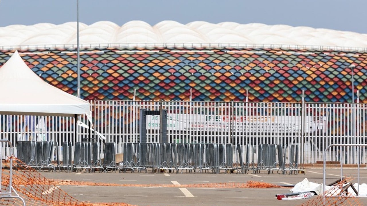 Avalancha que dejó 8 muertos en Camerún se debió a apertura imprudente de una puerta en estadio.