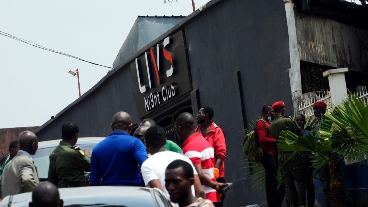 Al menos 16 muertos tras incendio accidental de una discoteca en Camerún
