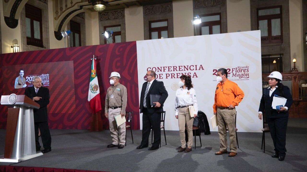 Concluye ronda de participaciones de candidatos al STPRM en Palacio Nacional.