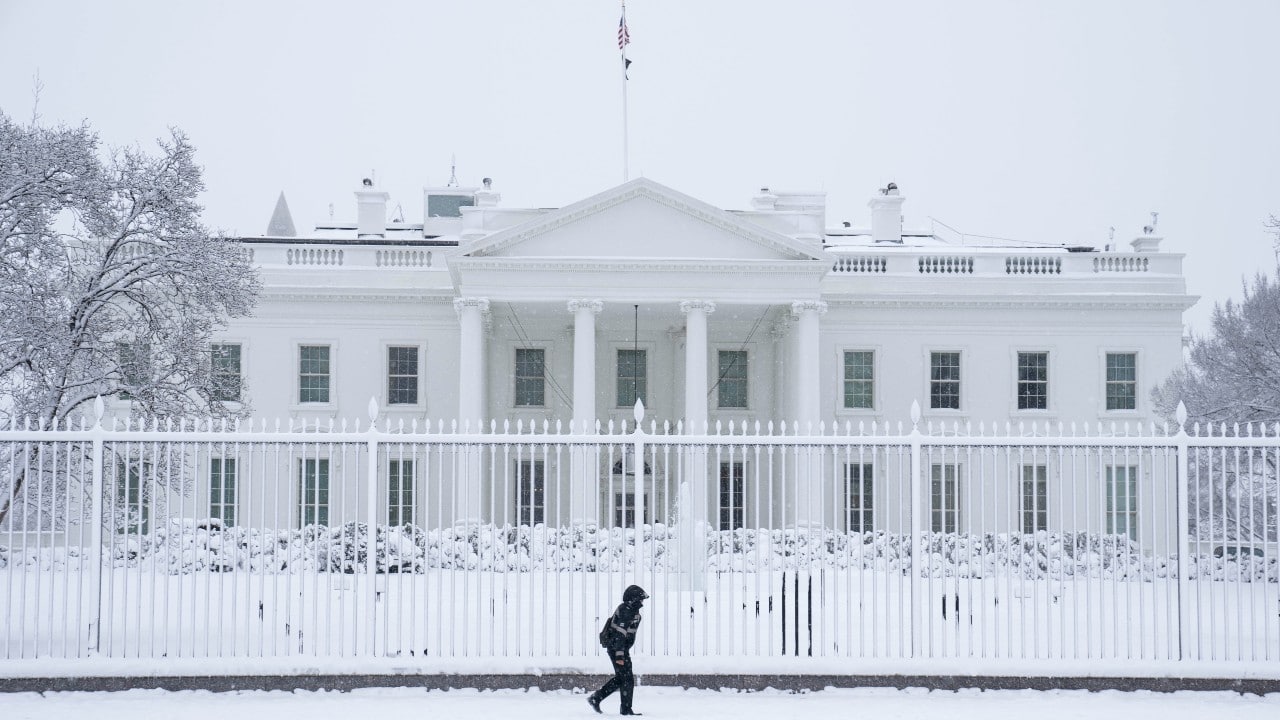 Emiten alerta por tormenta invernal en Washington, EEUU