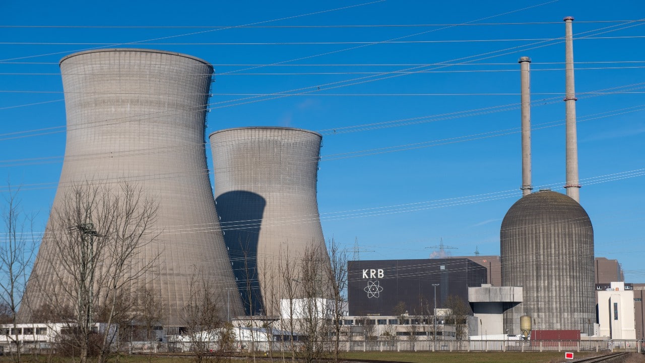 Alemania cierra tres de sus últimas centrales nucleares