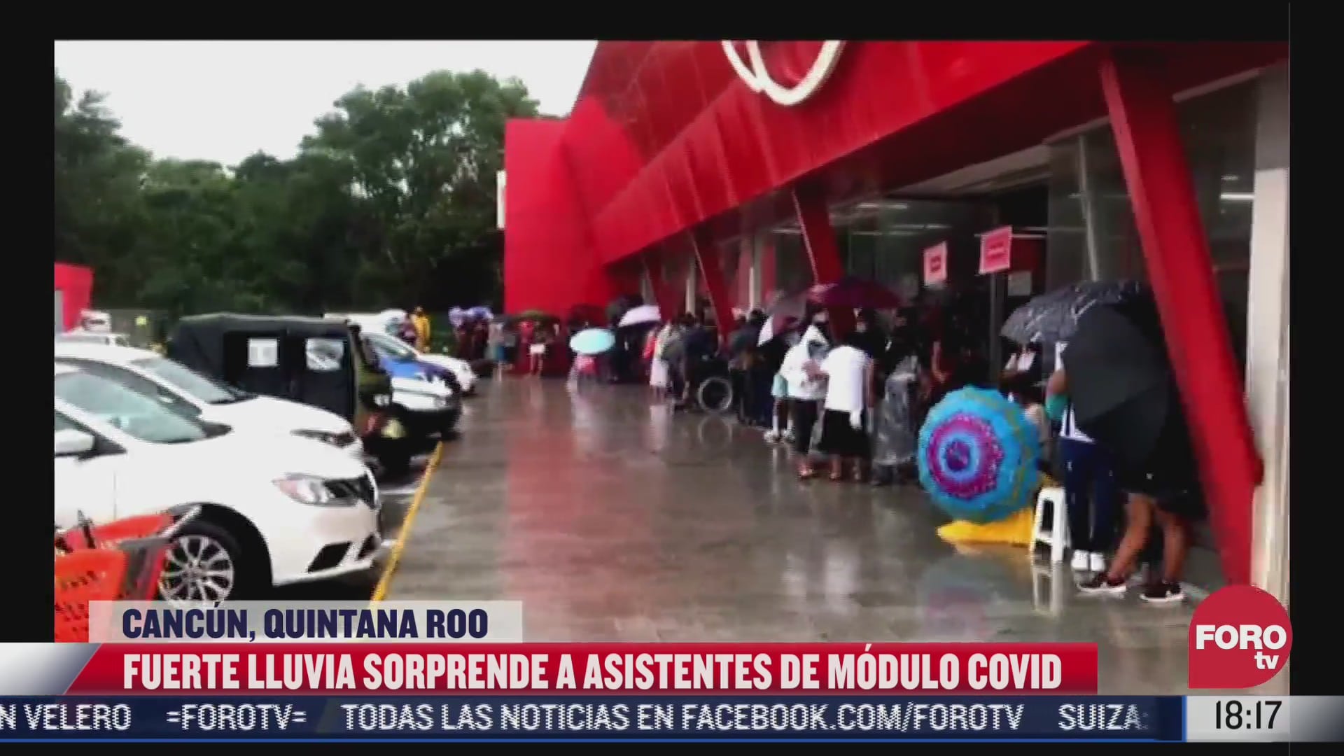 lluvia sorprende a personas que buscaban prueba covid en cancun