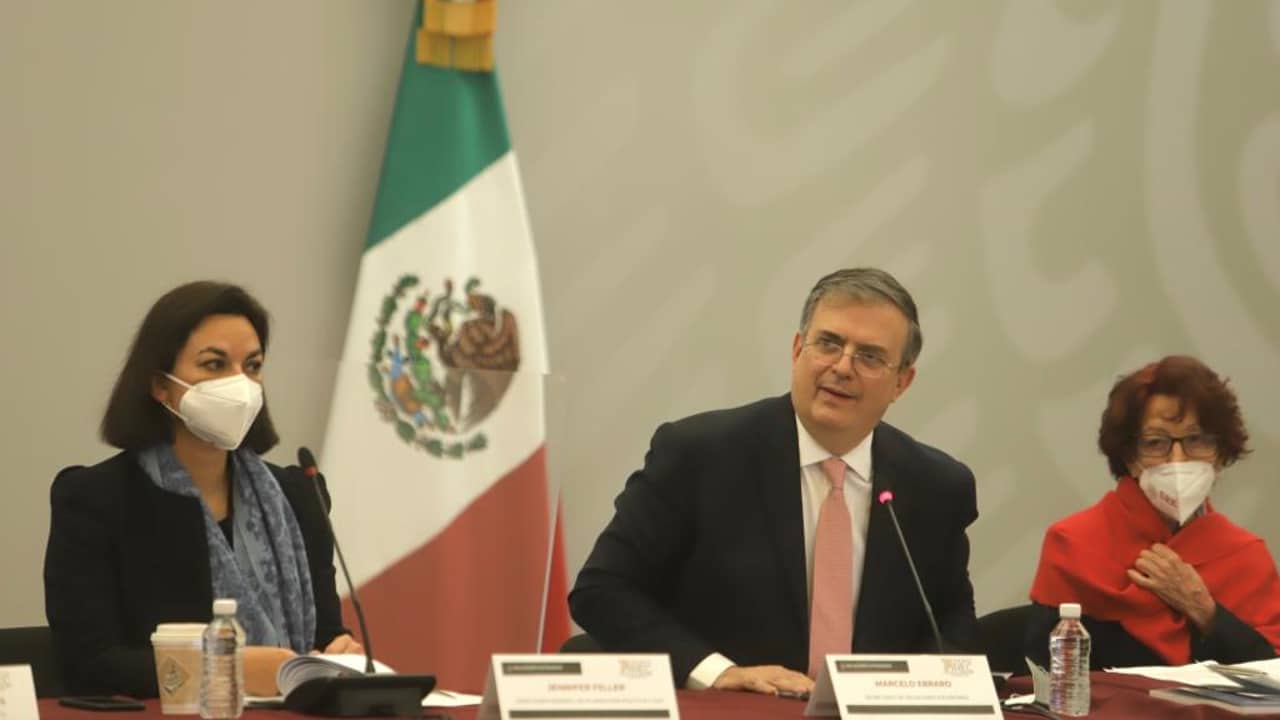 El canciller Marcelo Ebrard durante la clausura de la XXXIII Reunión de Embajadores y Cónsules de México.
