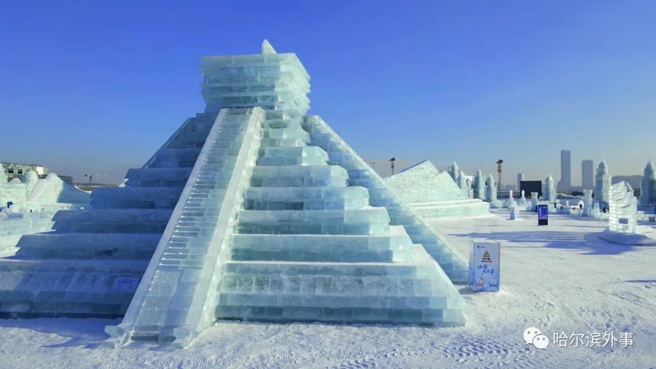 pirámide, escultura, China, embajada, Kukulkán
